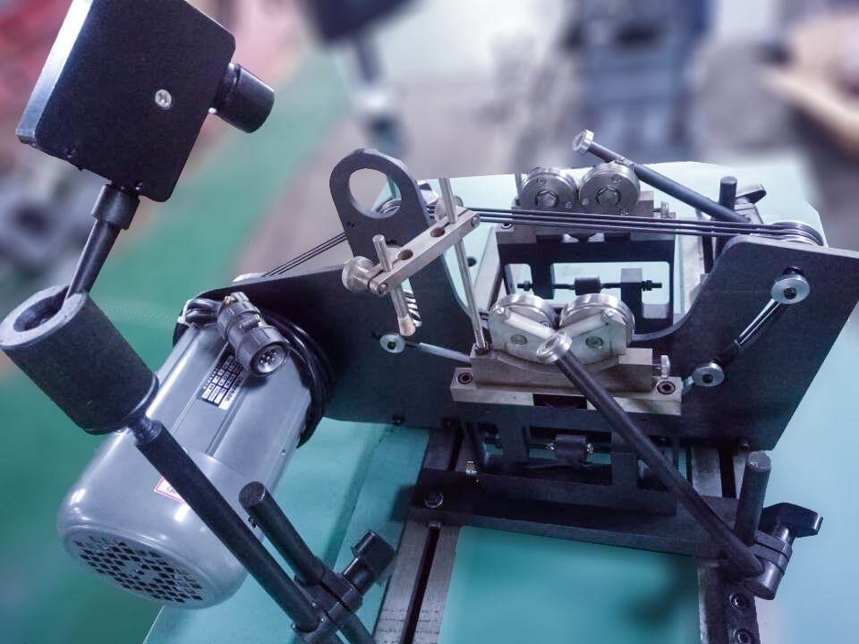 Introduction to Detection Sensor Technology for Rotor Dynamic Balancing Machine
